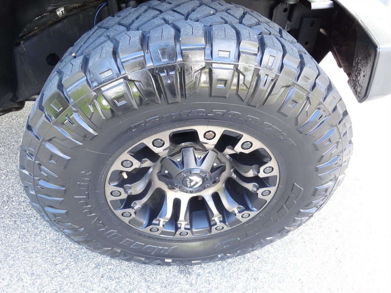 2016 Jeep Wrangler Unlimited Sport 4X4 - Photo 29 - Deland, FL 32720