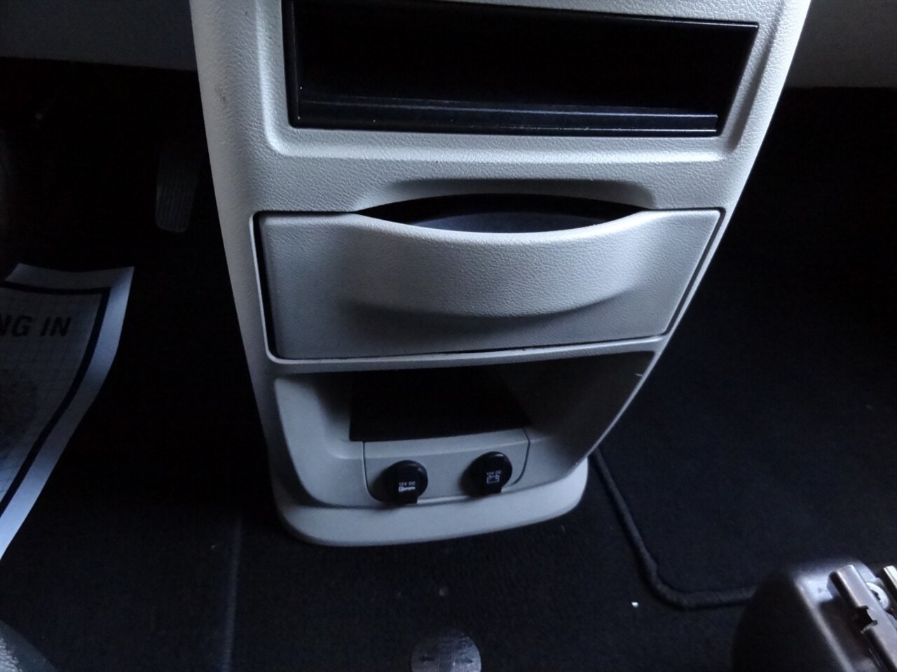 2019 Dodge Grand Caravan SE  Rear DVD entertainment - Photo 49 - Deland, FL 32720