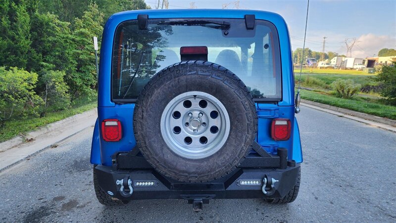 1997 Jeep Wrangler SE   - Photo 4 - Manassas, VA 20112