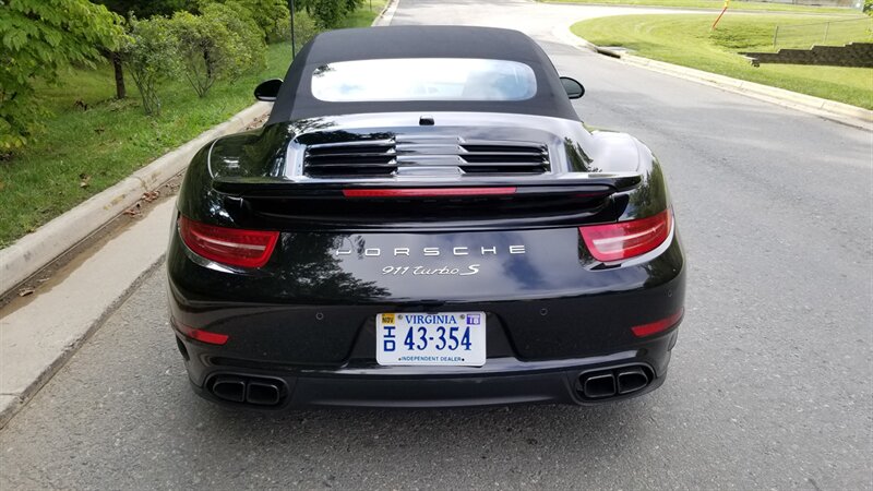 2016 Porsche 911 Turbo S   - Photo 17 - Manassas, VA 20112