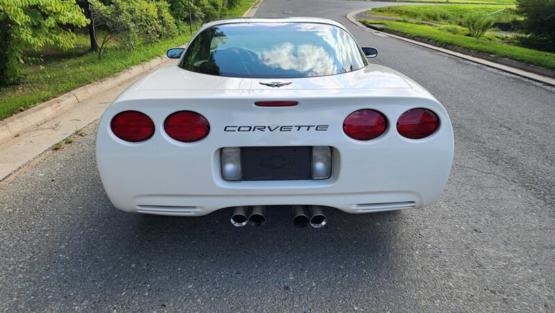 2001 Chevrolet Corvette   - Photo 4 - Manassas, VA 20112