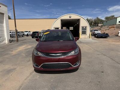 2018 Chrysler Pacifica Touring L Van