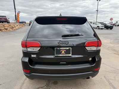 2022 Jeep Grand Cherokee WK Laredo E   - Photo 4 - Roosevelt, UT 84066