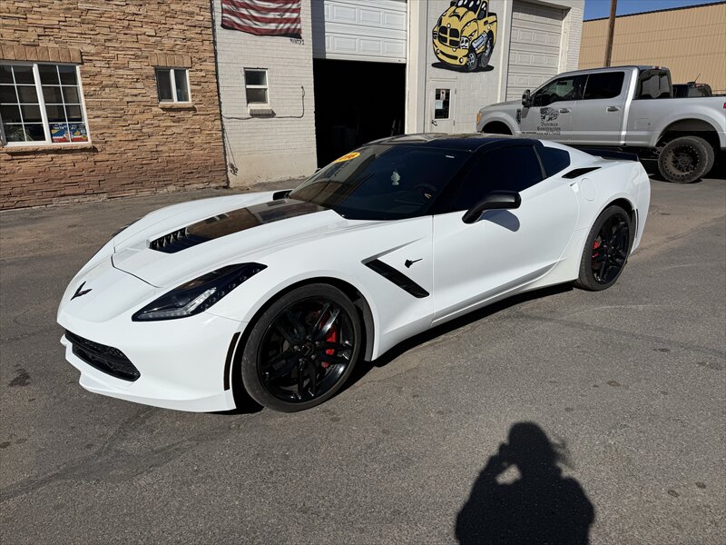 2016 Chevrolet Corvette Stingray Z51   - Photo 1 - Roosevelt, UT 84066