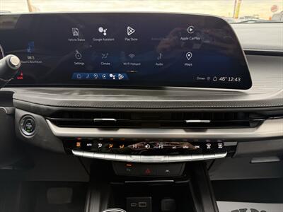 2024 Cadillac XT4 Premium Luxury   - Photo 12 - Roosevelt, UT 84066