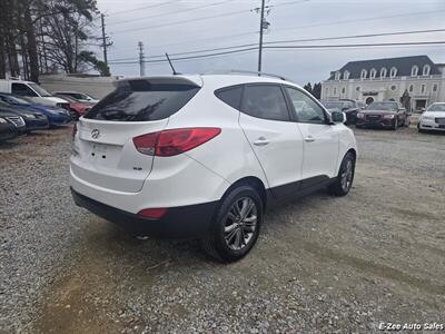 2014 Hyundai TUCSON SE   - Photo 4 - Garner, NC 27529