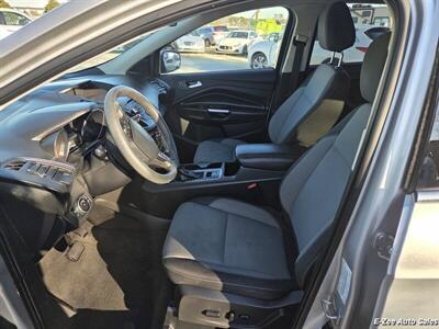 2017 Ford Escape SE - Photo 7 - Garner, NC 27529