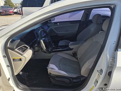 2017 Hyundai SONATA SE   - Photo 7 - Garner, NC 27529