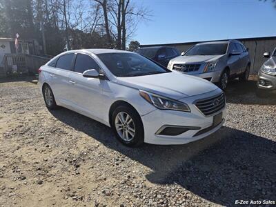 2017 Hyundai SONATA SE   - Photo 2 - Garner, NC 27529