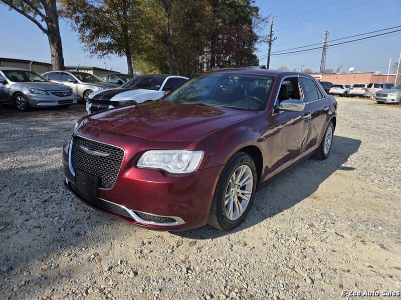 2016 Chrysler 300C  