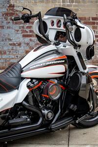 2021 Harley-Davidson Touring CUSTOM STREET GLIDE ULTRA CONVERTIBLE   - Photo 25 - Orlando, FL 32820