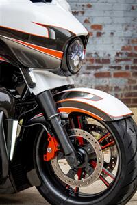 2021 Harley-Davidson Touring CUSTOM STREET GLIDE ULTRA CONVERTIBLE   - Photo 21 - Orlando, FL 32820