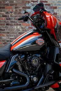 2022 Harley-Davidson Custom CUSTOM ULTRA LIMITED  SPITFIRE - Photo 22 - Orlando, FL 32820