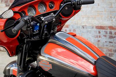 2022 Harley-Davidson Custom CUSTOM ULTRA LIMITED  SPITFIRE - Photo 11 - Orlando, FL 32820