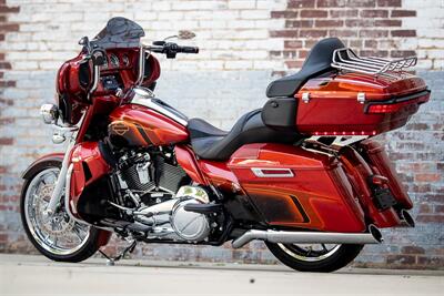 2021 Harley-Davidson Custom CUSTOM ULTRA LIMITED  STREET SLEEPER - Photo 1 - Orlando, FL 32820