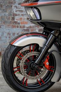 2022 Harley-Davidson Custom FLTRK   - Photo 5 - Orlando, FL 32820