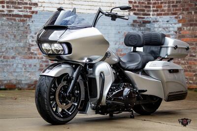 2021 Harley-Davidson Custom FLTRX CUSTOM ROAD GLIDE  SILVER BULLET