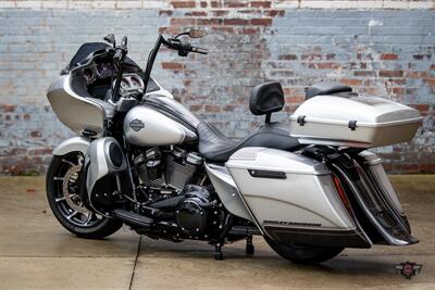 2021 Harley-Davidson Custom FLTRX CUSTOM ROAD GLIDE  SILVER BULLET - Photo 3 - Orlando, FL 32820