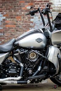 2021 Harley-Davidson Custom FLTRX CUSTOM ROAD GLIDE  SILVER BULLET - Photo 12 - Orlando, FL 32820