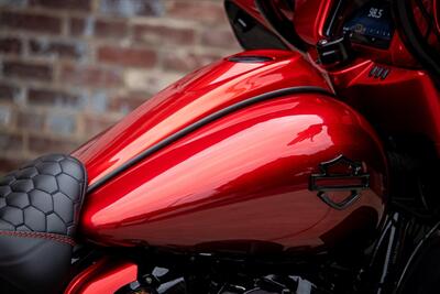 2021 Harley-Davidson Touring CUSTOM ULTRA LIMITED  SANGRIA FADE - Photo 15 - Orlando, FL 32820
