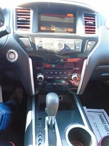 2016 Nissan Pathfinder S   - Photo 18 - Houston, TX 77082