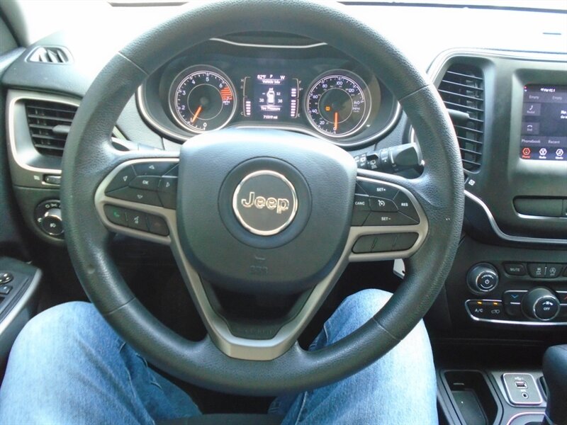 2019 Jeep Cherokee Latitude - Photo 9 - Houston, TX 77082