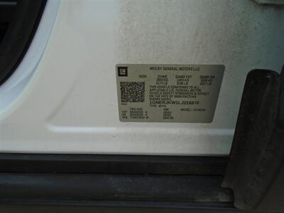 2020 Chevrolet Traverse RS   - Photo 19 - Houston, TX 77082