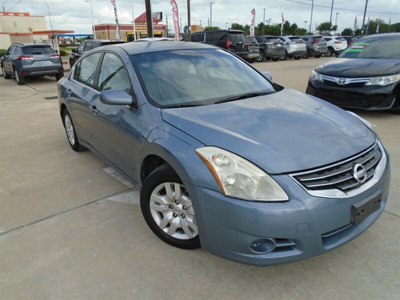 2011 Nissan Altima 2.5 - Photo 3 - Houston, TX 77082