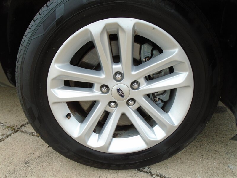 2017 Ford Explorer XLT - Photo 23 - Houston, TX 77082