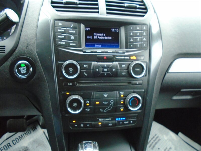 2017 Ford Explorer XLT - Photo 17 - Houston, TX 77082