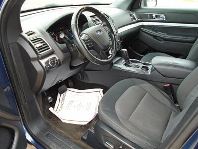 2017 Ford Explorer XLT - Photo 10 - Houston, TX 77082