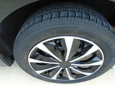 2015 Nissan Sentra S   - Photo 22 - Houston, TX 77082