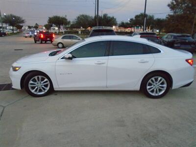 2016 Chevrolet Malibu LT   - Photo 8 - Houston, TX 77082