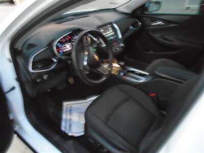 2016 Chevrolet Malibu LT   - Photo 10 - Houston, TX 77082