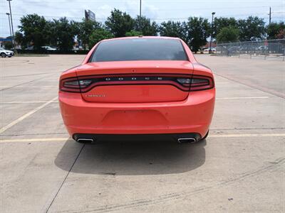 2020 Dodge Charger SXT   - Photo 4 - Houston, TX 77082