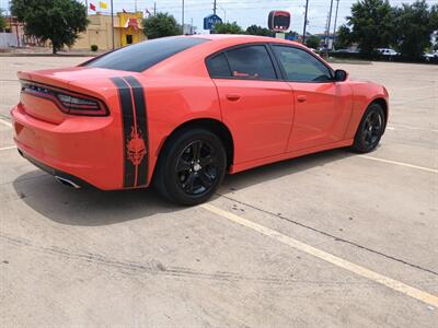 2020 Dodge Charger SXT   - Photo 5 - Houston, TX 77082