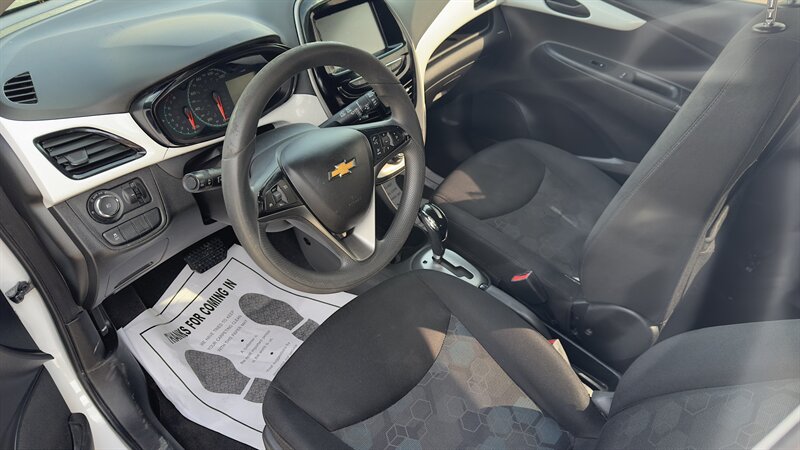 2016 Chevrolet Spark 1LT CVT - Photo 14 - Houston, TX 77082