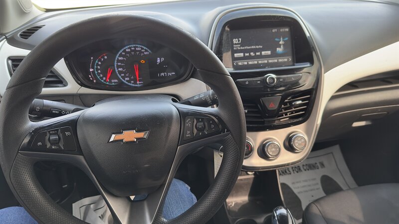 2016 Chevrolet Spark 1LT CVT - Photo 15 - Houston, TX 77082