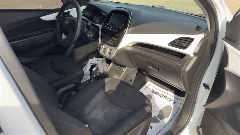 2016 Chevrolet Spark 1LT CVT - Photo 18 - Houston, TX 77082