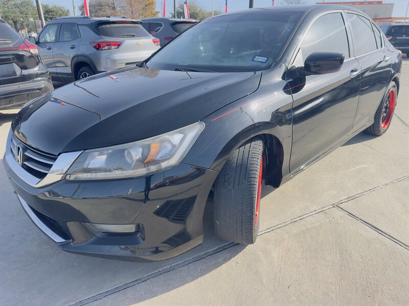 2015 Honda Accord Sport   - Photo 1 - Houston, TX 77082