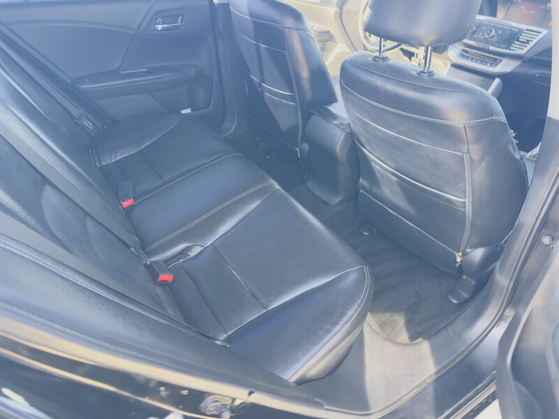 2015 Honda Accord Sport - Photo 15 - Houston, TX 77082