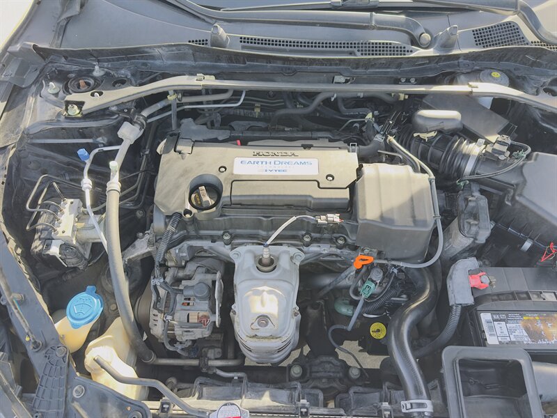 2015 Honda Accord Sport - Photo 41 - Houston, TX 77082