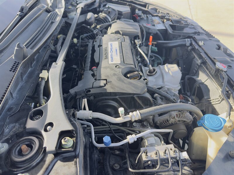 2015 Honda Accord Sport - Photo 25 - Houston, TX 77082