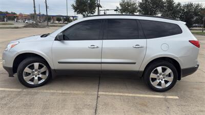 2011 Chevrolet Traverse LS - Photo 8 - Houston, TX 77082