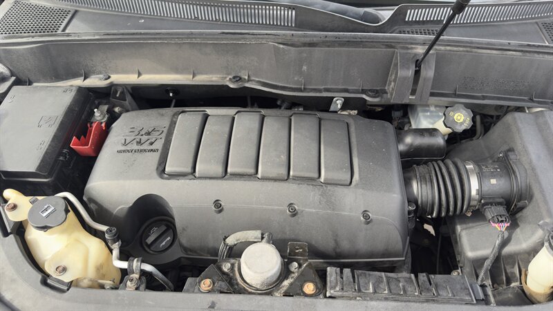 2011 Chevrolet Traverse LS - Photo 24 - Houston, TX 77082