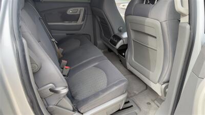 2011 Chevrolet Traverse LS - Photo 12 - Houston, TX 77082