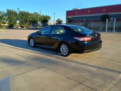 2018 Toyota Camry L   - Photo 4 - Houston, TX 77082