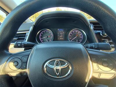 2018 Toyota Camry L   - Photo 24 - Houston, TX 77082