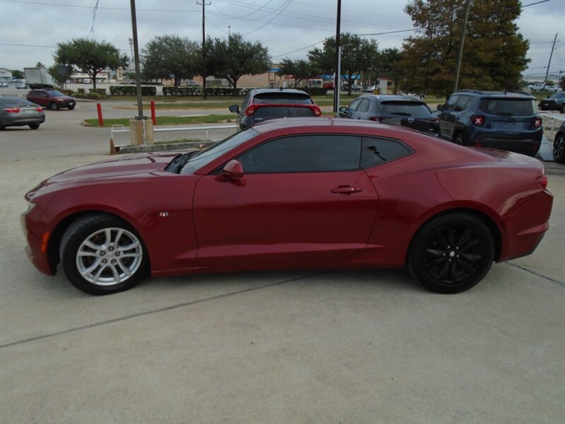 2020 Chevrolet Camaro LS - Photo 9 - Houston, TX 77082