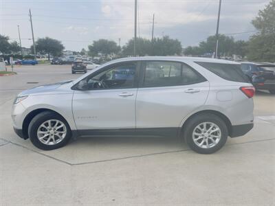 2018 Chevrolet Equinox LS   - Photo 8 - Houston, TX 77082